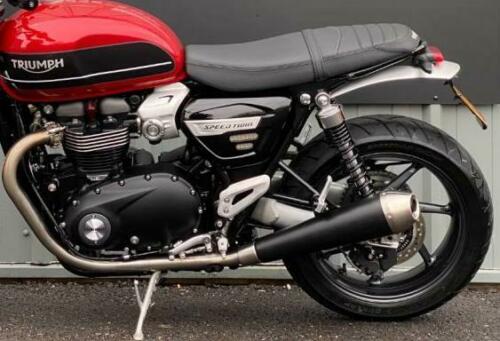 ** Triumph Speed Twin 1200 Tail Tidy. 2019 2020 2021 2022 2023 2024 2025 . PLUG & PLAY Triple LED Light **